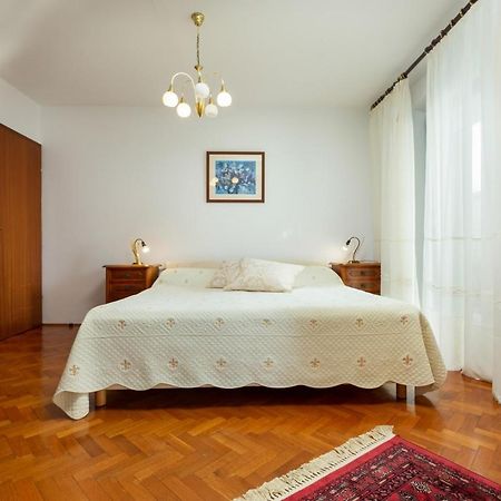 רוביני Holiday Apartment Suzana מראה חיצוני תמונה