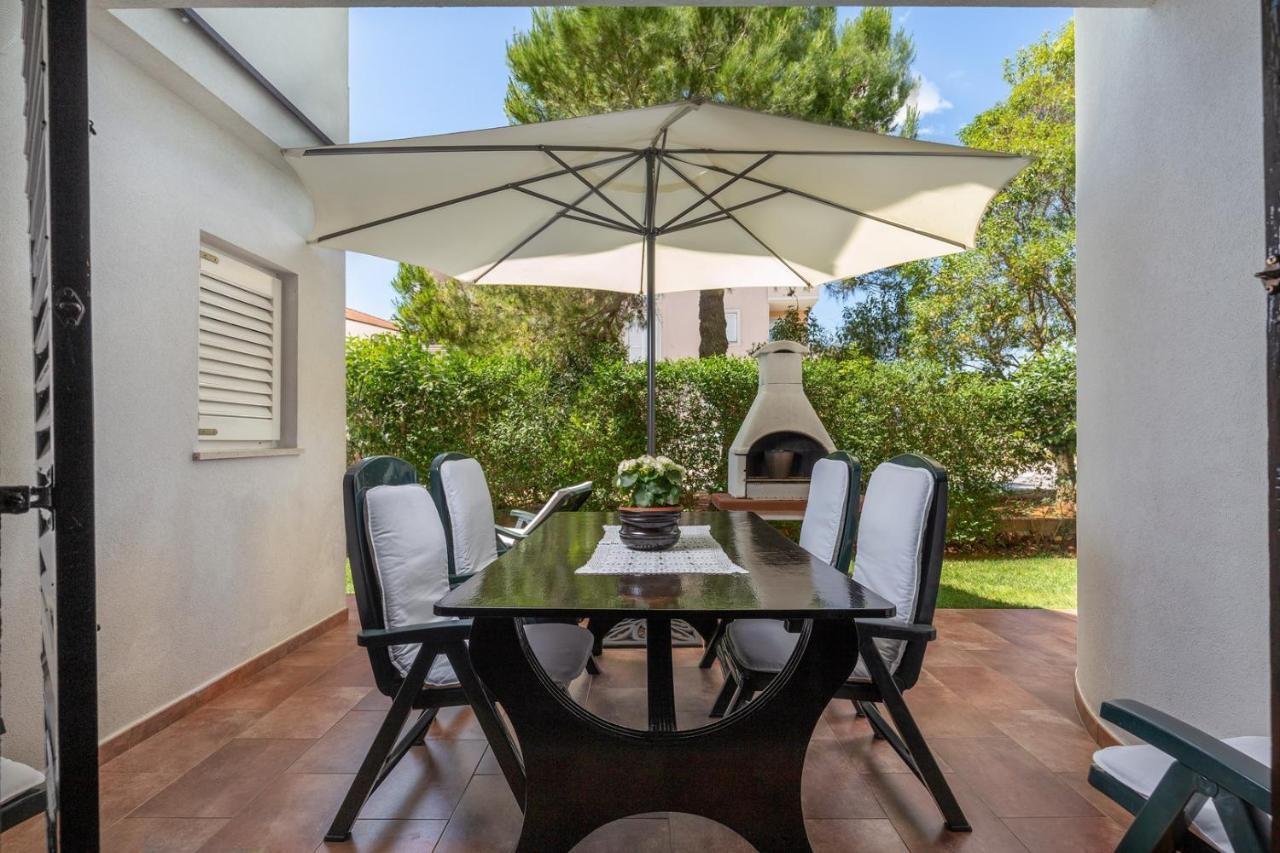 רוביני Holiday Apartment Suzana מראה חיצוני תמונה