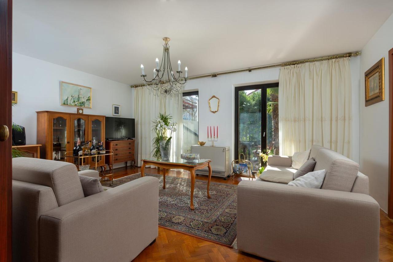רוביני Holiday Apartment Suzana מראה חיצוני תמונה