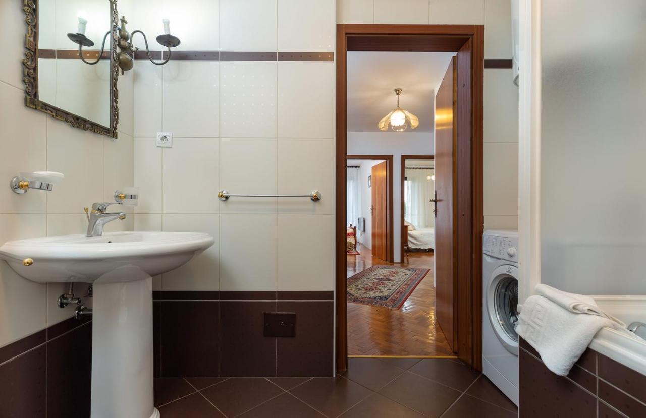 רוביני Holiday Apartment Suzana מראה חיצוני תמונה