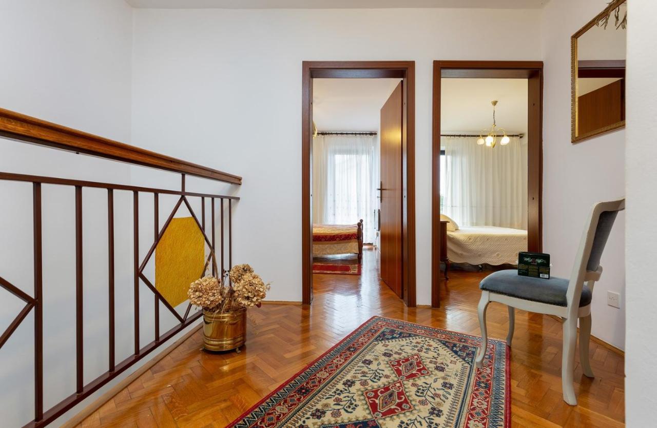 רוביני Holiday Apartment Suzana מראה חיצוני תמונה