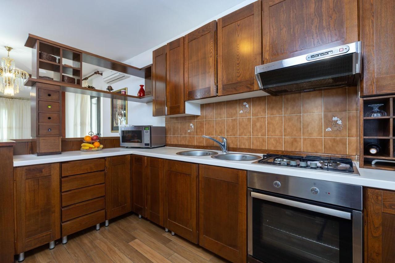 רוביני Holiday Apartment Suzana מראה חיצוני תמונה