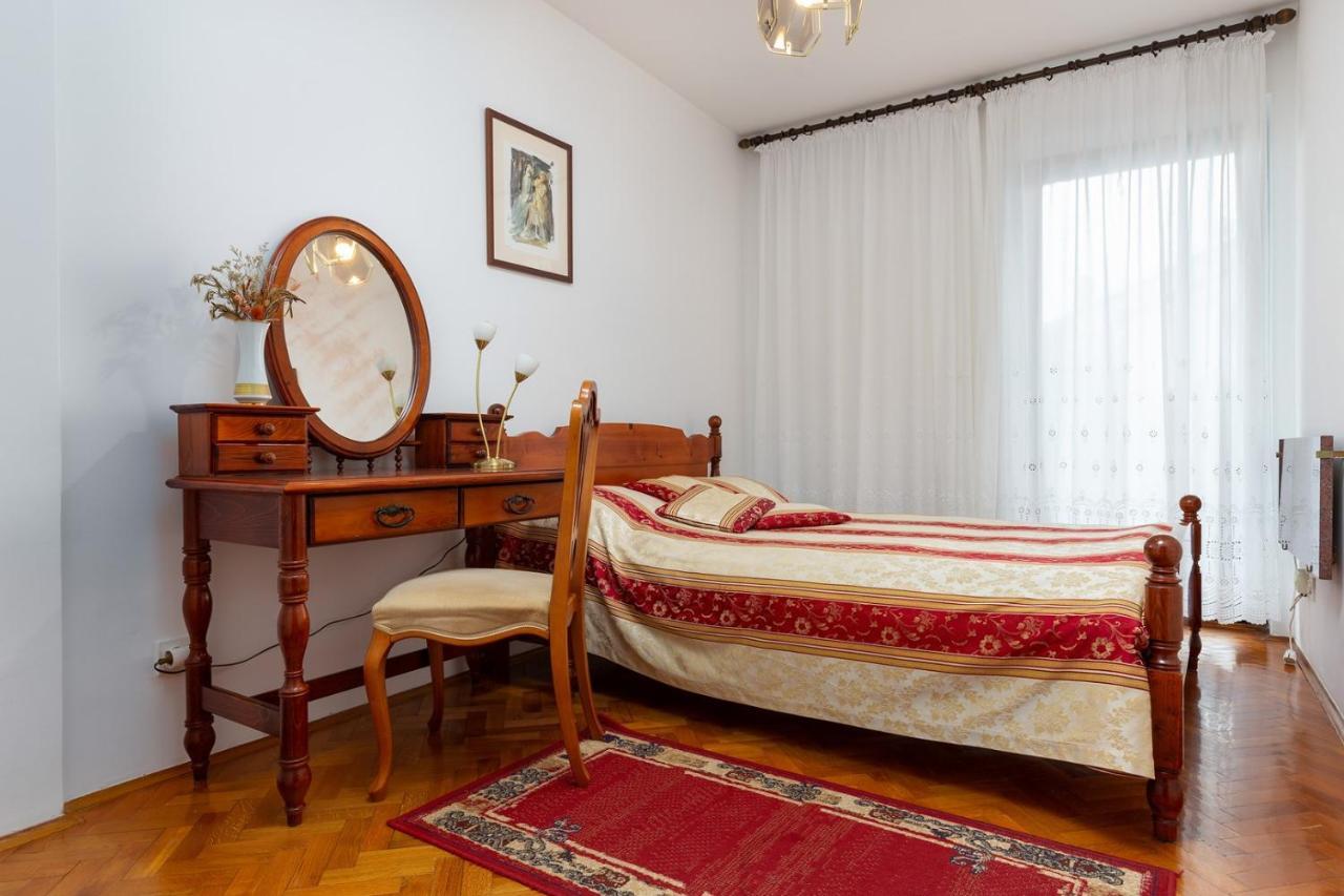רוביני Holiday Apartment Suzana מראה חיצוני תמונה